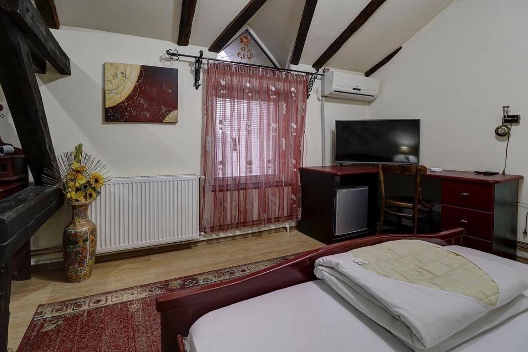 Hotel PERLA LDM Leskovac  Luaran gambar